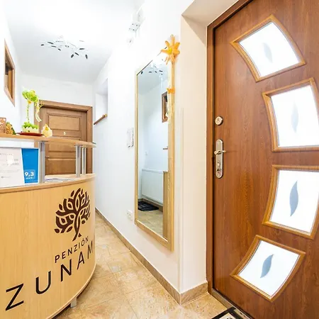 Zunama Guest house